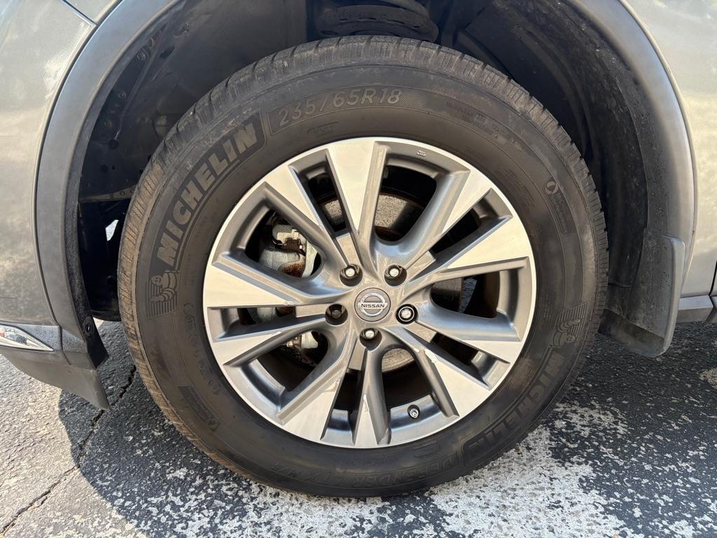 Nissan Murano S - Thumbnail 11