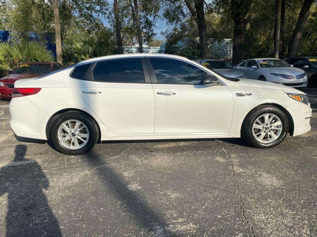 Kia Optima Lx - Thumbnail 7