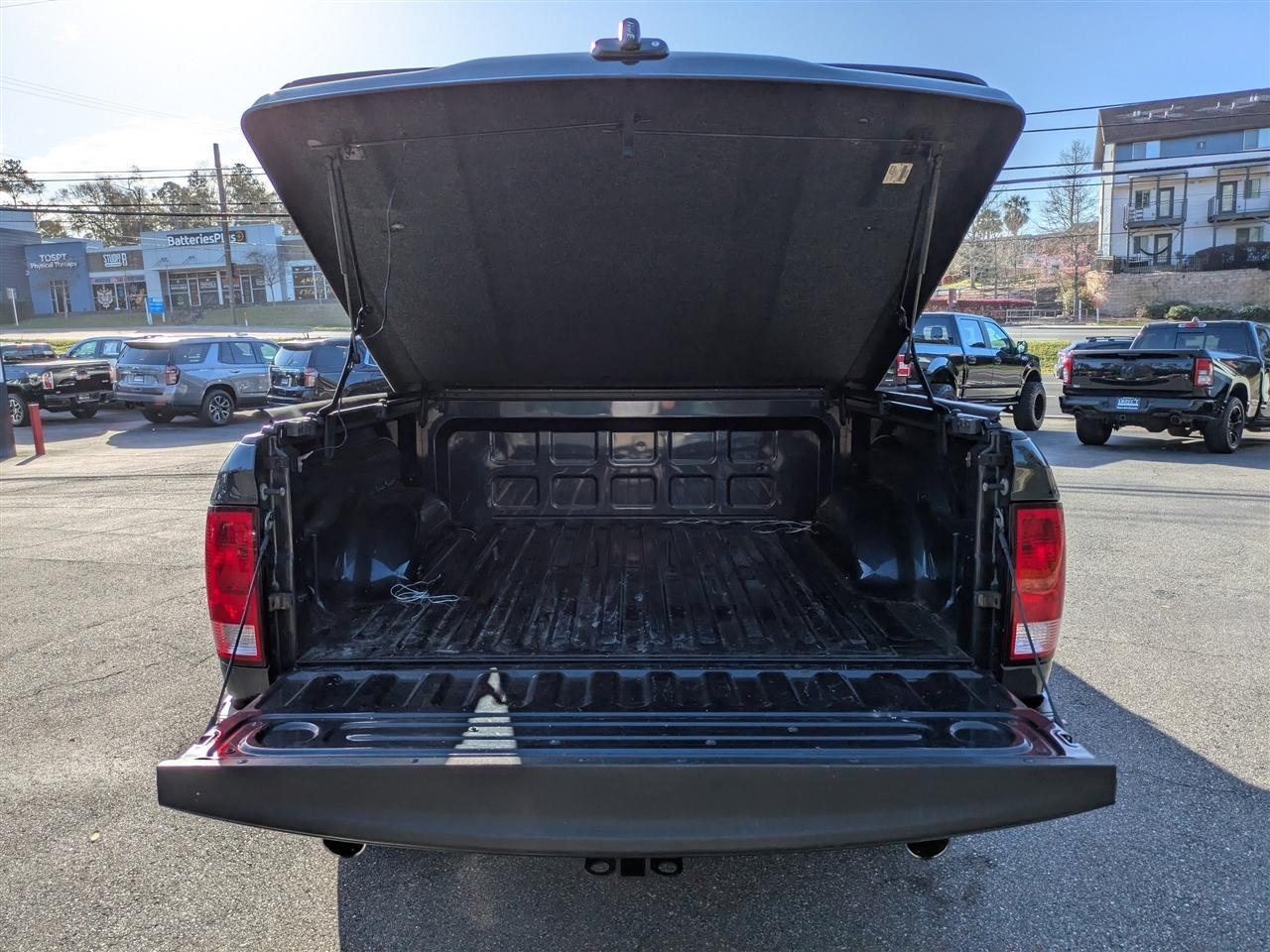 Ram 1500 - Thumbnail 13