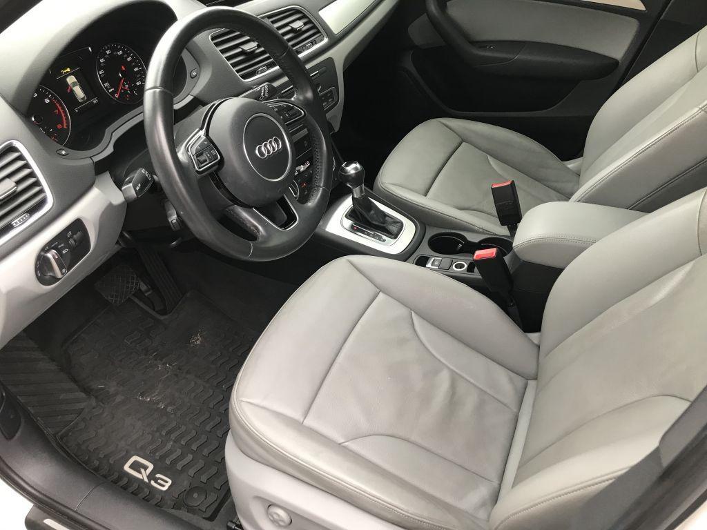 Audi Q3Sport Premium Plus 4D Suv 2.0T - Thumbnail 7