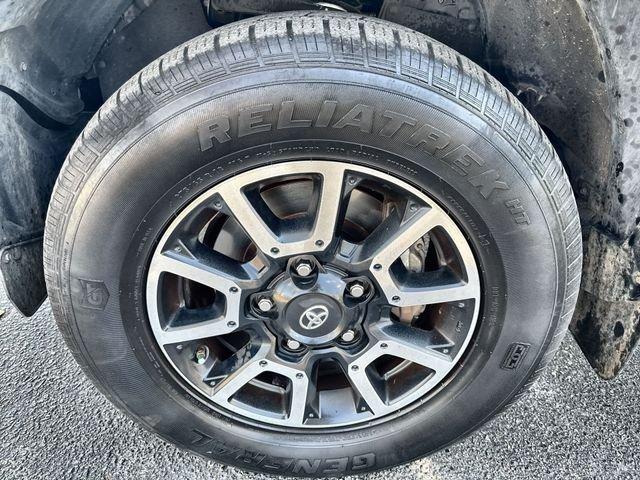 Toyota Tundra Sr5 4Wd Double Cab - Thumbnail 19