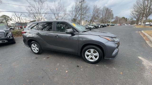 Toyota Highlander Le Fwd - Thumbnail 4