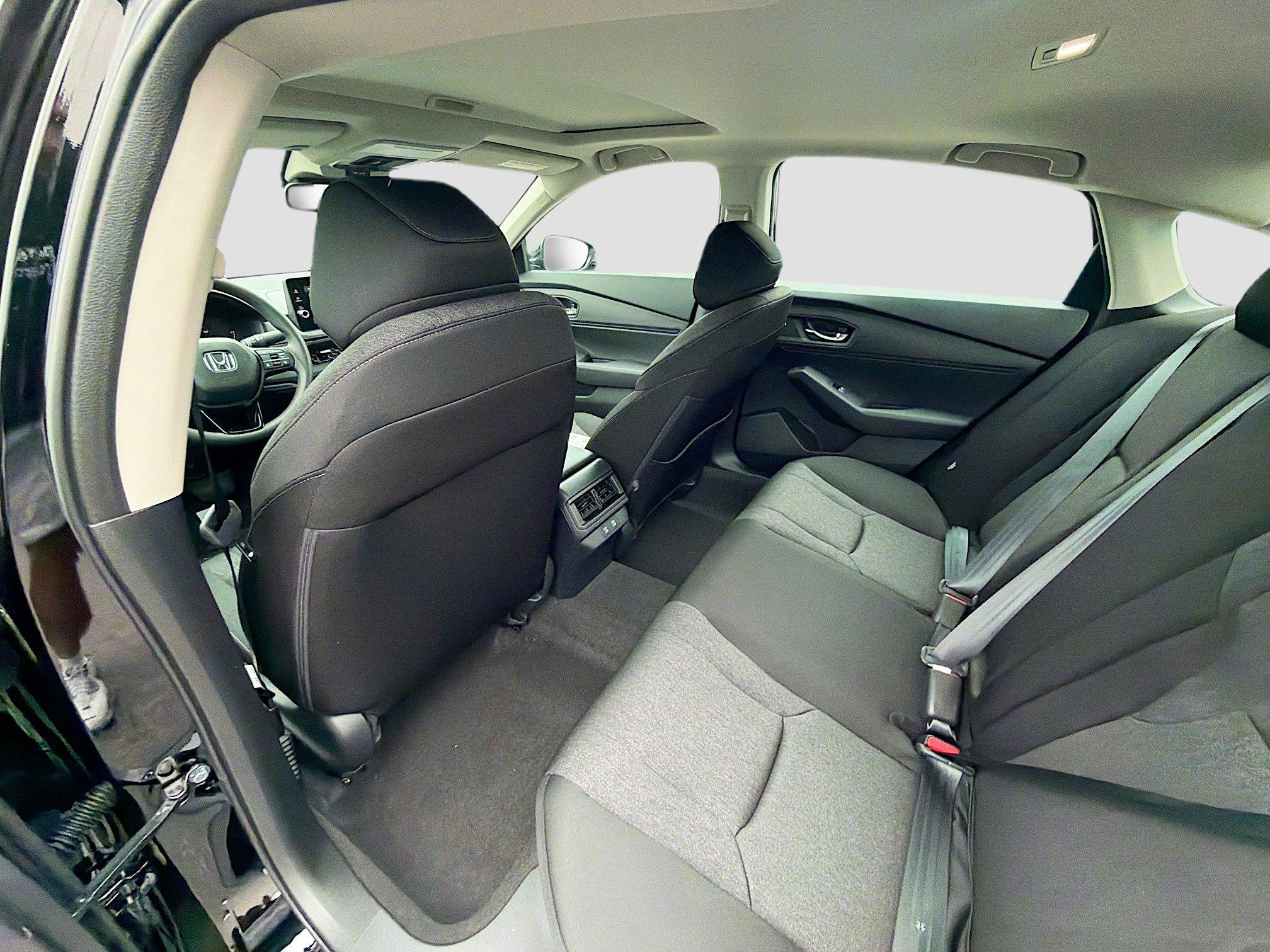 Honda Accord Sedan Se Fwd - Thumbnail 5