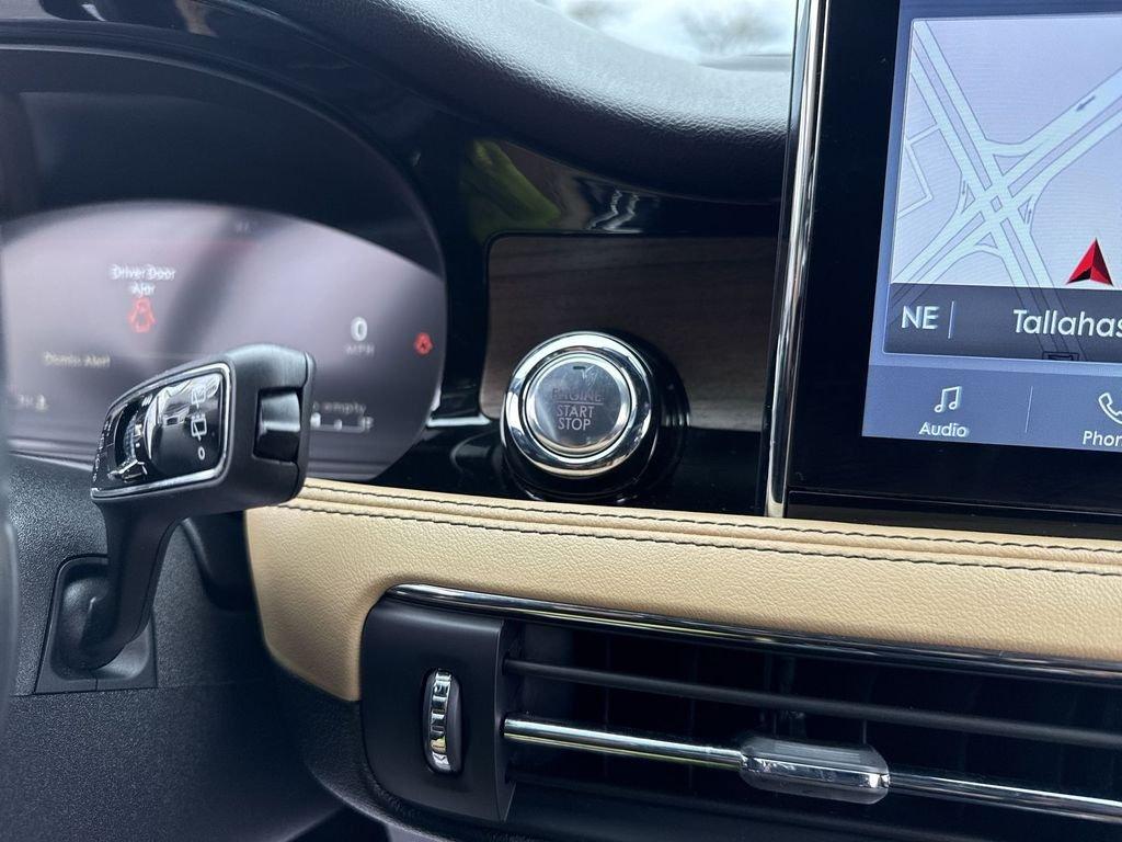 Lincoln Corsair Reserve - Thumbnail 18