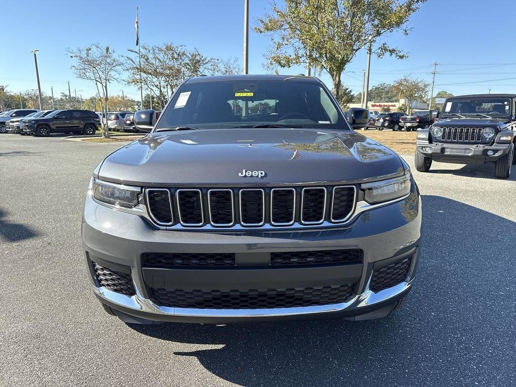 Jeep Grand Cherokee L Laredo X 4X4 - Thumbnail 9