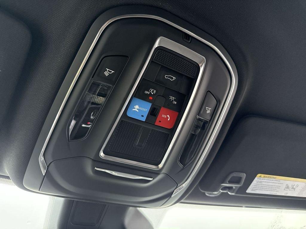 Jeep Grand Cherokee Altitude 4X4 - Thumbnail 17