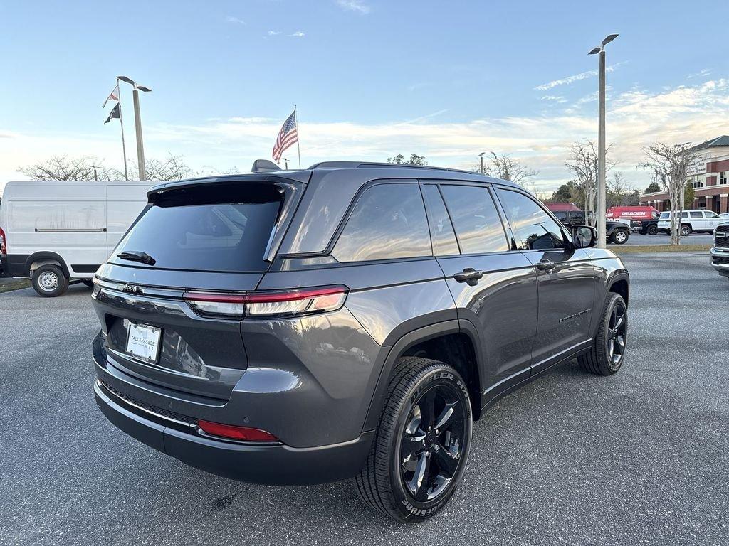 Jeep Grand Cherokee Altitude X 4X4 - Thumbnail 4