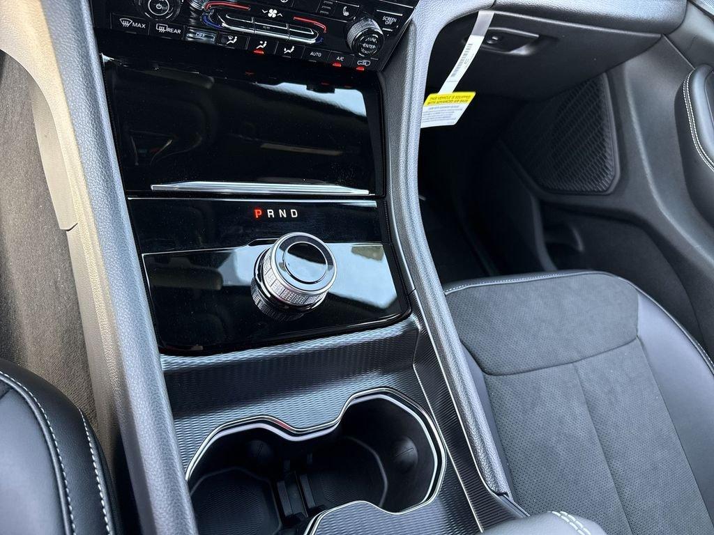 Jeep Grand Cherokee Altitude X 4X4 - Thumbnail 19