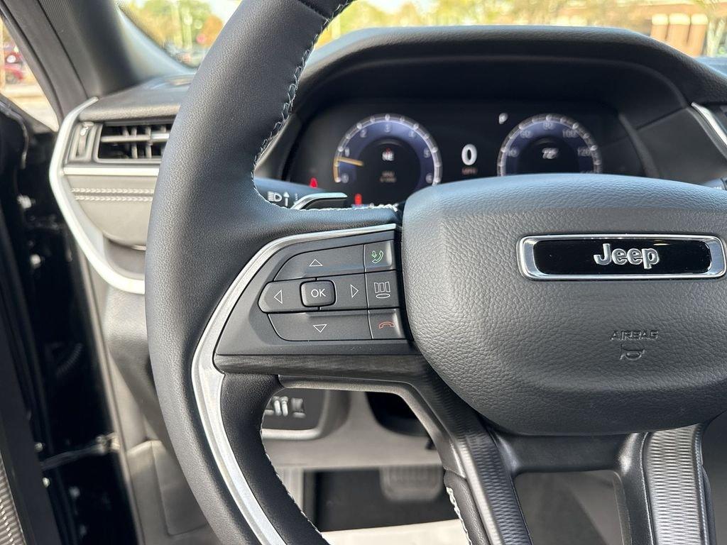 Jeep Grand Cherokee Altitude X 4X4 - Thumbnail 13