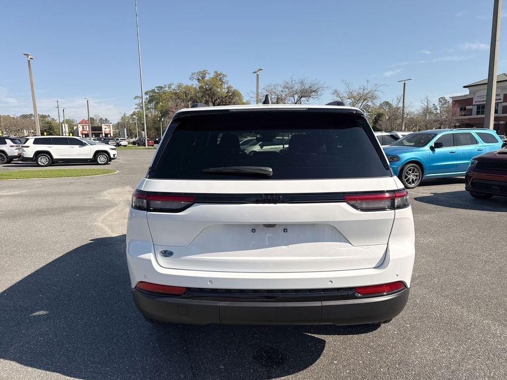 Jeep Grand Cherokee Altitude X - Thumbnail 5