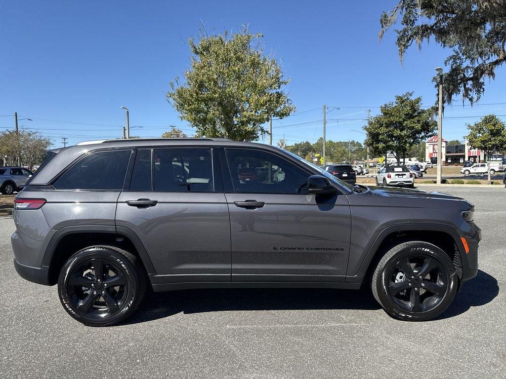 Jeep Grand Cherokee Altitude X 4X4 - Thumbnail 3