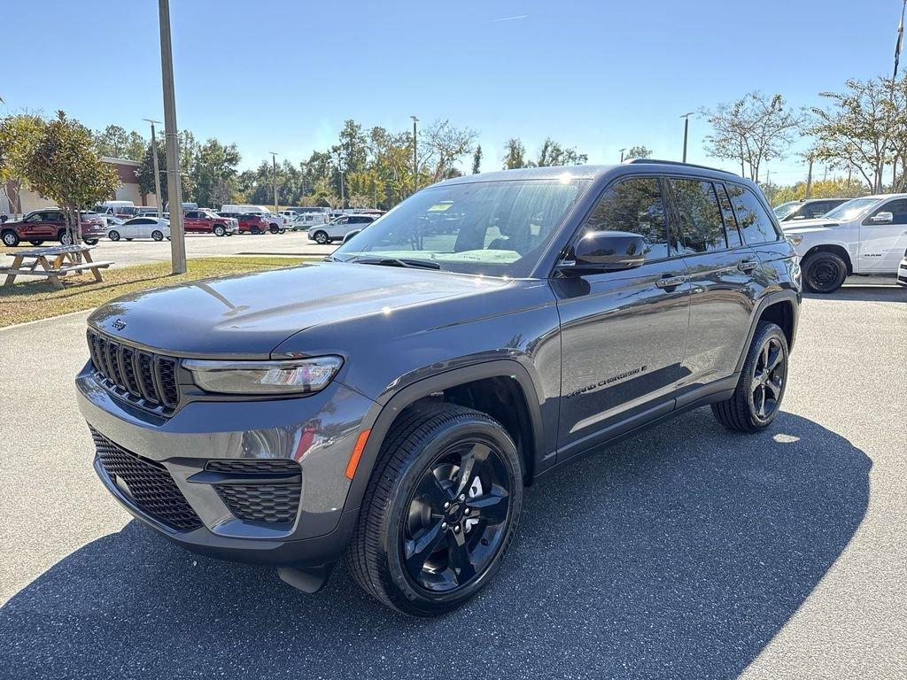 Jeep Grand Cherokee Altitude X 4X4 - Thumbnail 8