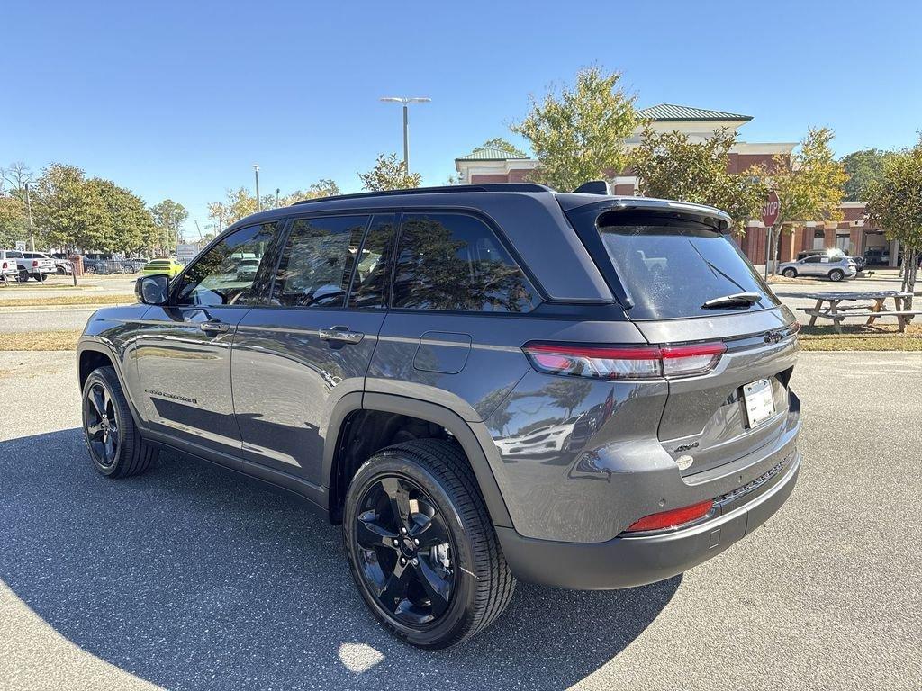 Jeep Grand Cherokee Altitude X 4X4 - Thumbnail 6