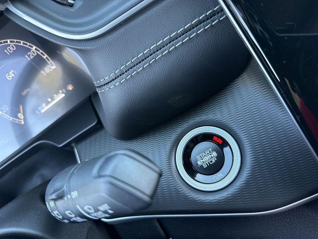 Jeep Grand Cherokee Altitude X 4X4 - Thumbnail 19