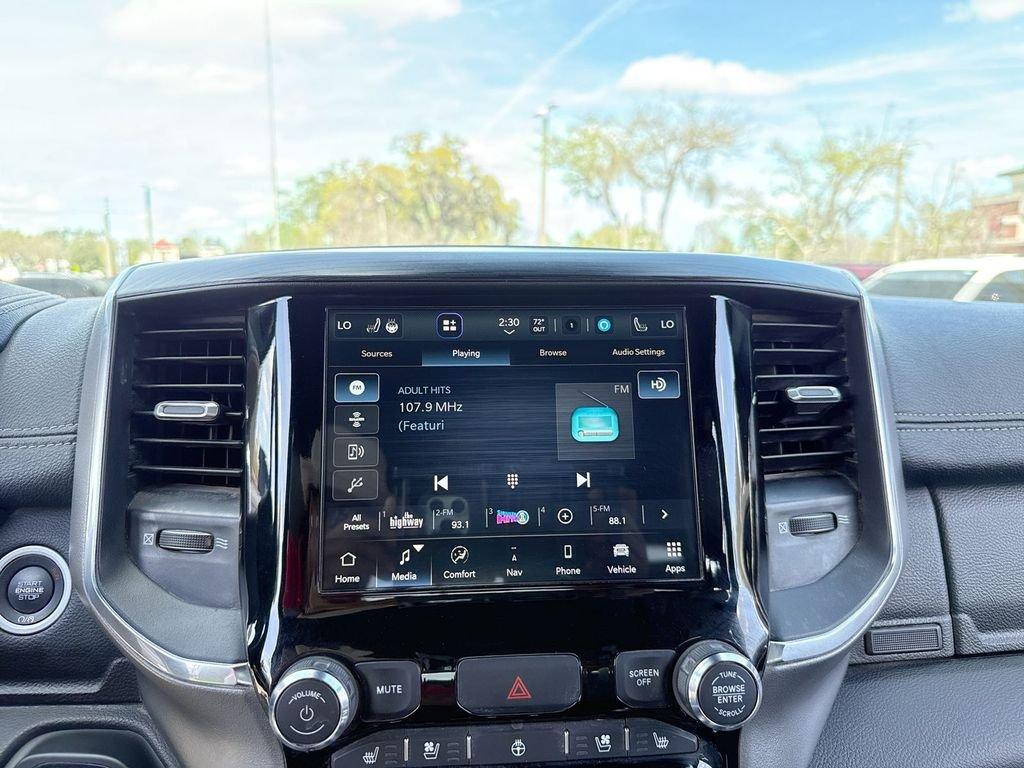 Ram 1500 Laramie - Thumbnail 18