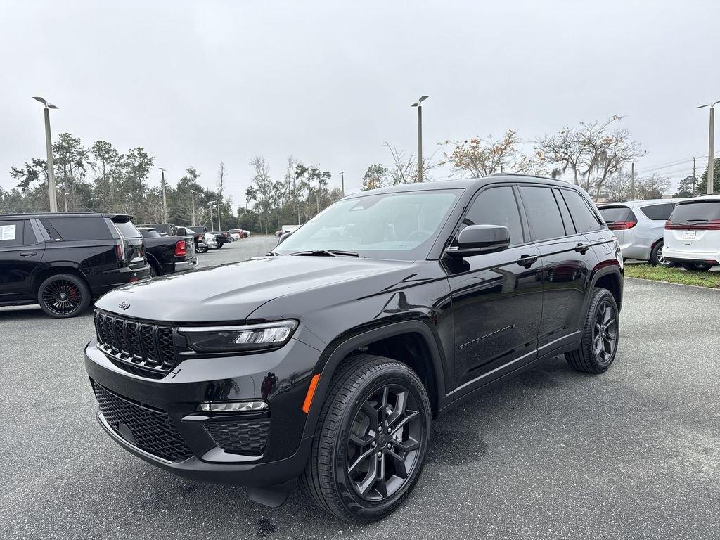 Jeep Grand Cherokee Limited 4X4 - Thumbnail 8