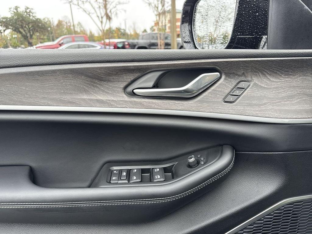 Jeep Grand Cherokee L Limited 4X2 - Thumbnail 13