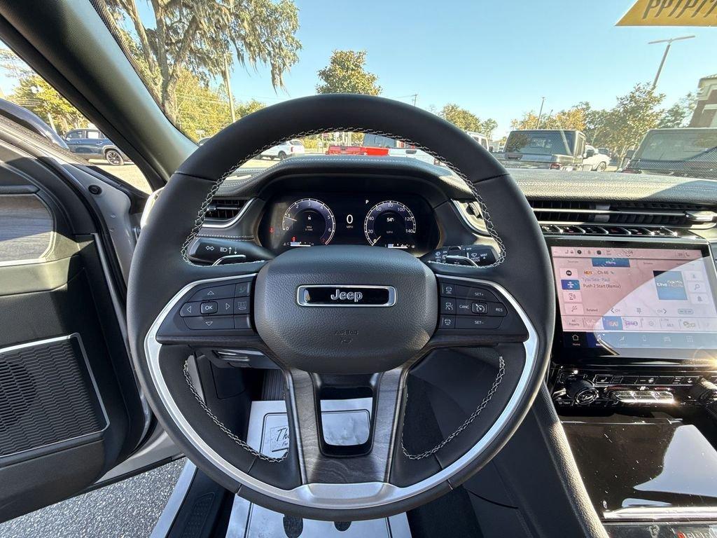 Jeep Grand Cherokee L Limited 4X2 - Thumbnail 15