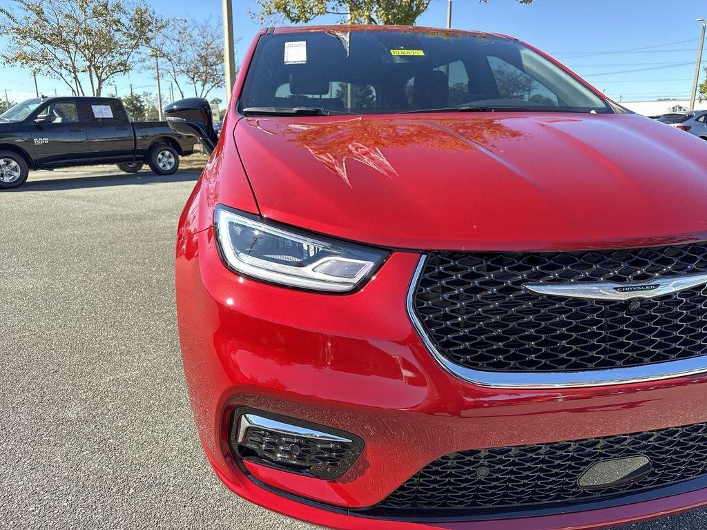 Chrysler Pacifica Select - Thumbnail 10