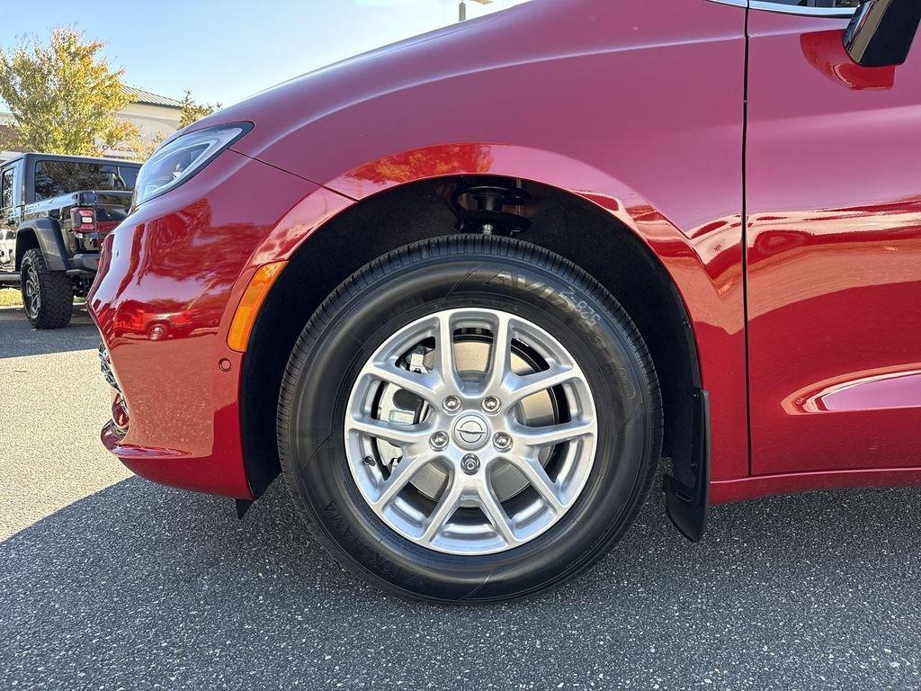 Chrysler Pacifica Select - Thumbnail 11