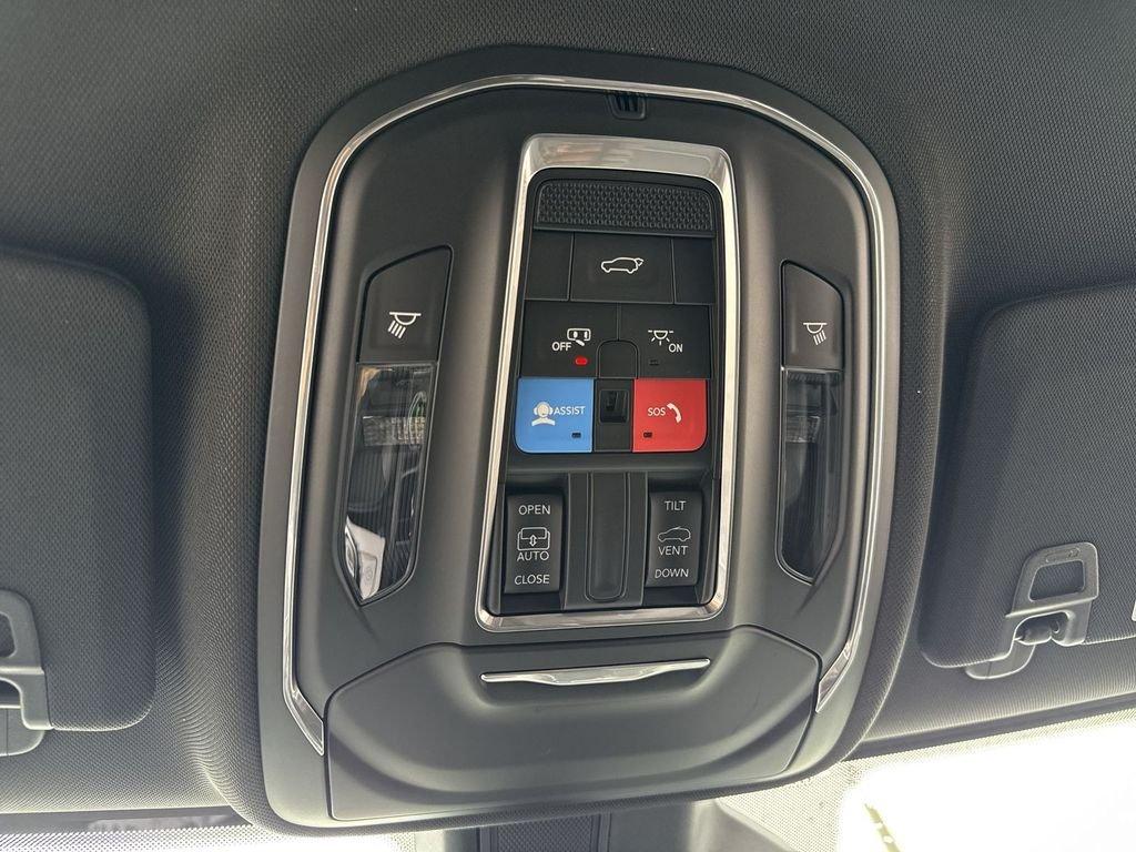 Jeep Grand Cherokee L Altitude X 4X4 - Thumbnail 17