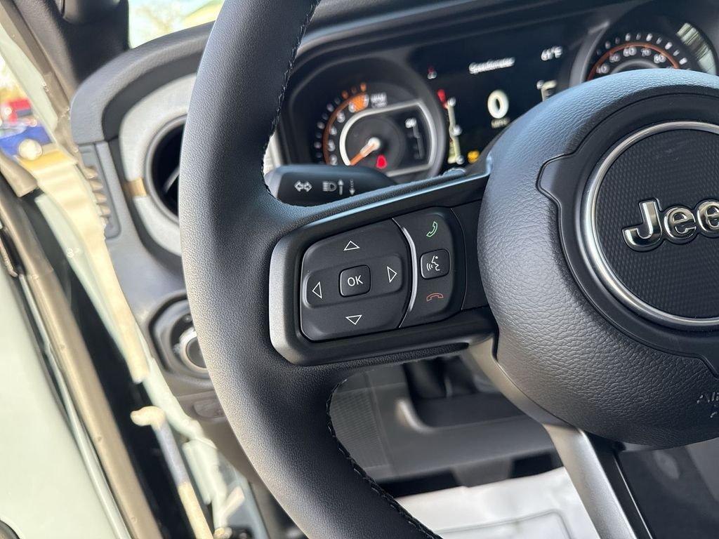 Jeep Wrangler 2-Door Sport S - Thumbnail 14