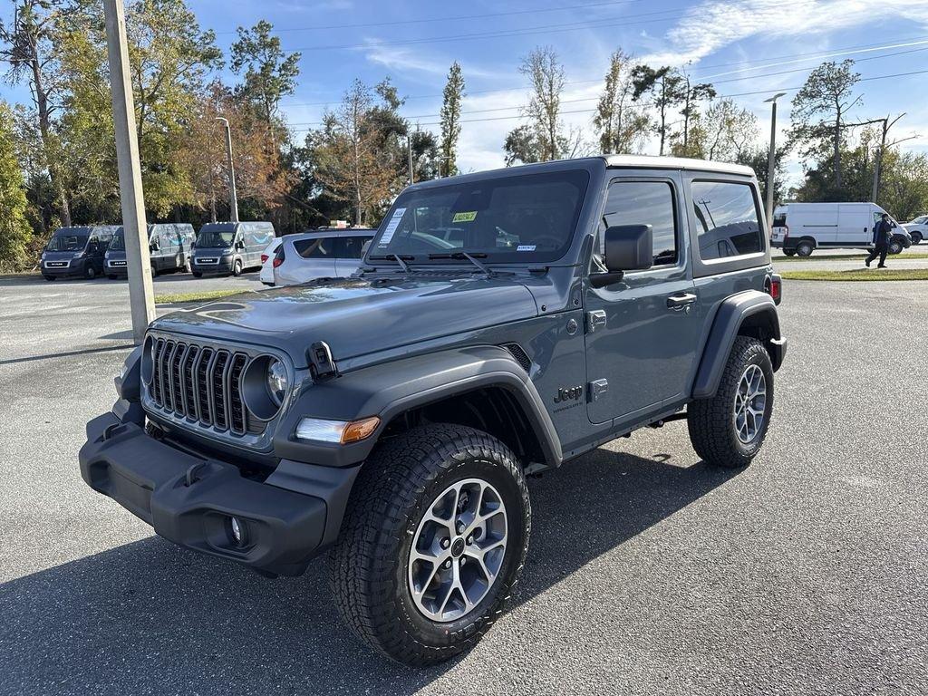 Jeep Wrangler 2-Door Sport S - Thumbnail 6