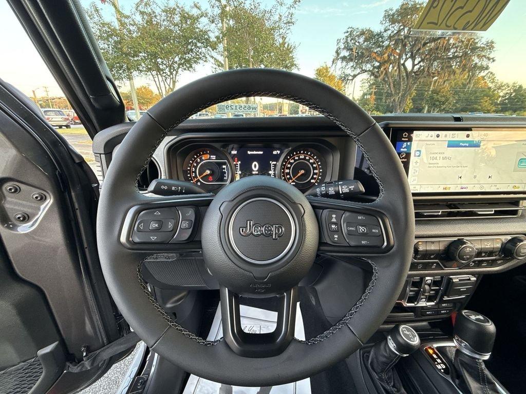 Jeep Wrangler 4-Door Sport S - Thumbnail 15