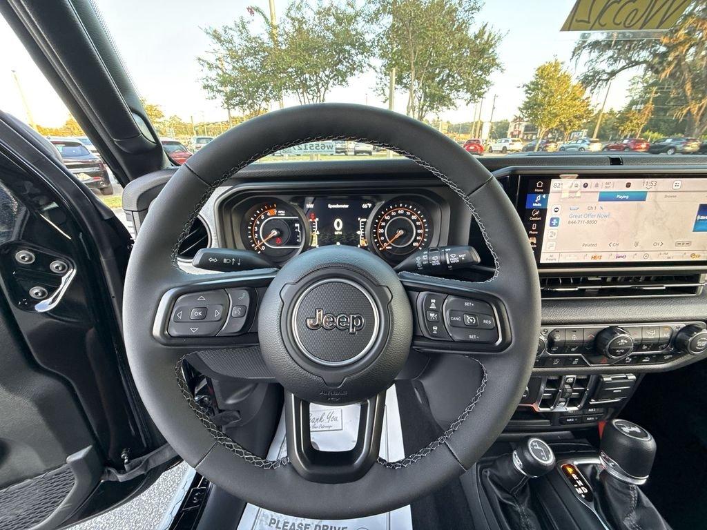 Jeep Wrangler 4-Door Sport S - Thumbnail 15