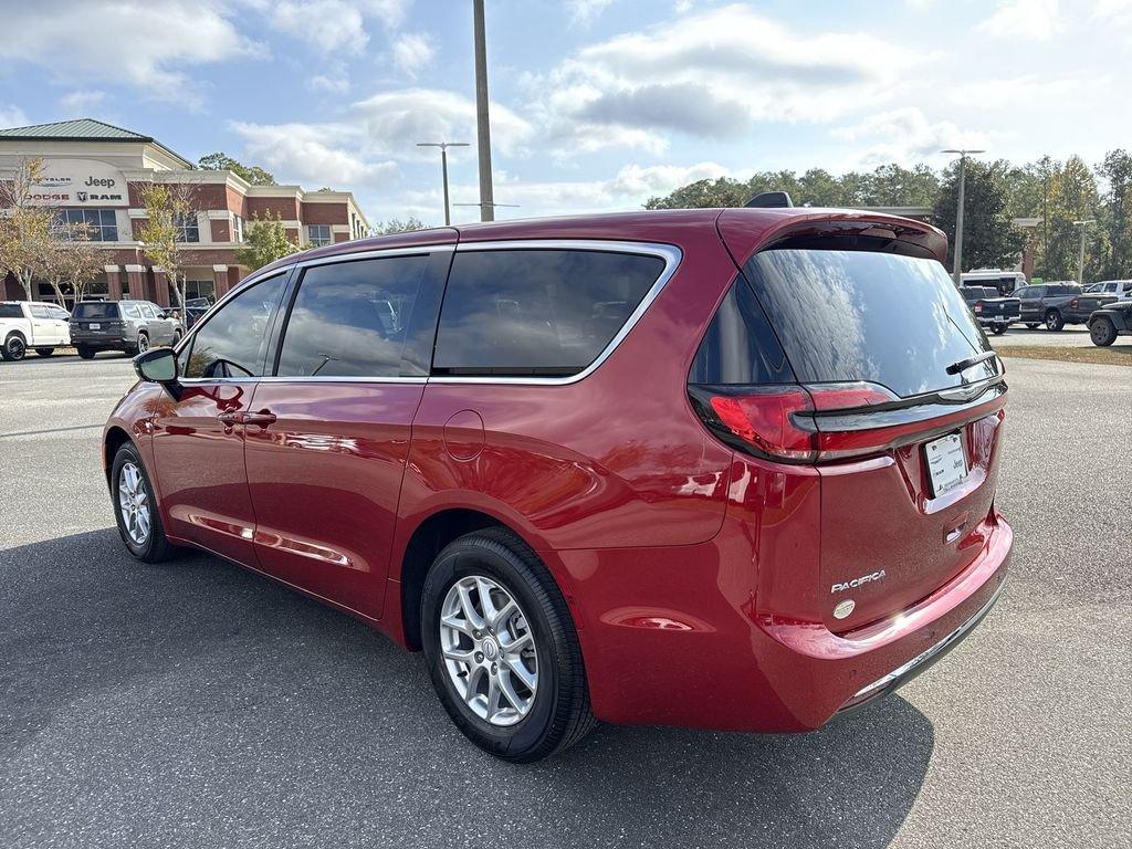 Chrysler Pacifica Select - Thumbnail 6