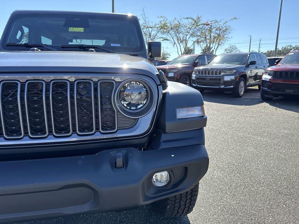 Jeep Wrangler 2-Door Sport S - Thumbnail 10