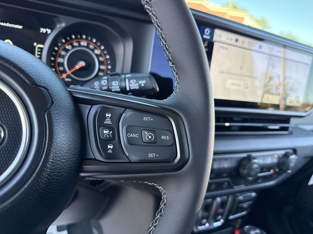 Jeep Wrangler 2-Door Sport S - Thumbnail 16