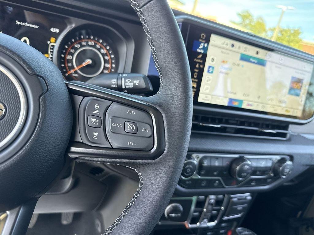 Jeep Gladiator Sport S 4X4 - Thumbnail 17