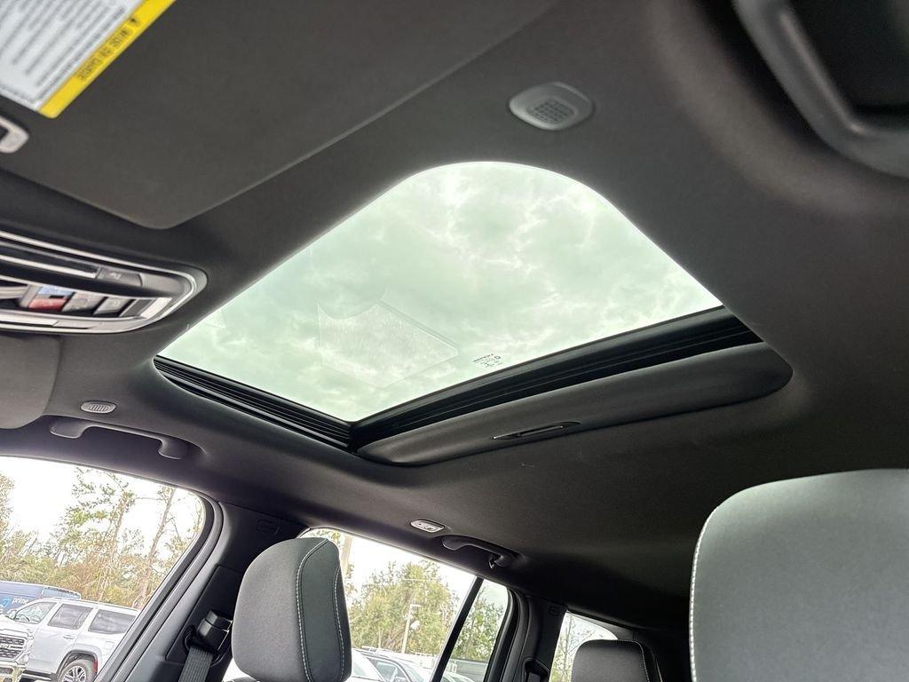 Jeep Grand Cherokee Laredo X 4X4 - Thumbnail 18