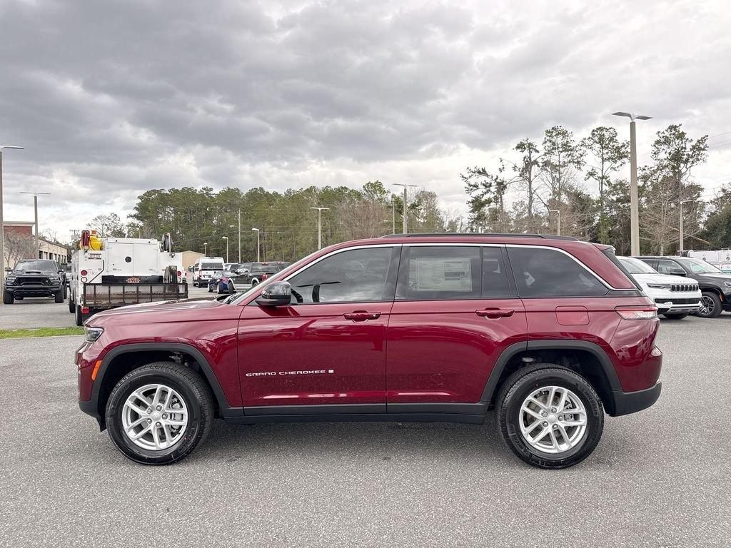 Jeep Grand Cherokee Laredo X 4X4 - Thumbnail 7