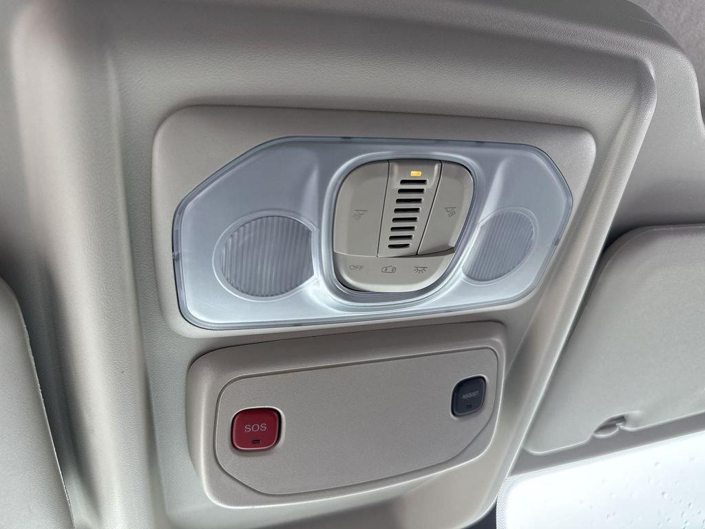 Ram Promaster 1500 Tradesman Cargo Van Low Roof 136' Wb - Thumbnail 15