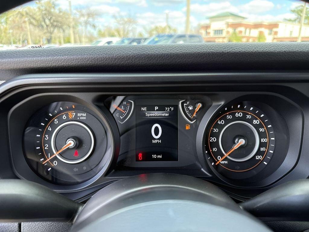 Jeep Gladiator Sport 4X4 - Thumbnail 18