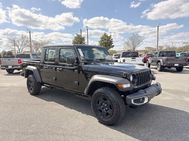 Jeep Gladiator Sport 4X4 - View 1