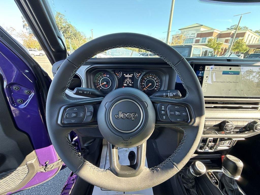 Jeep Gladiator Sport S 4X4 - Thumbnail 14