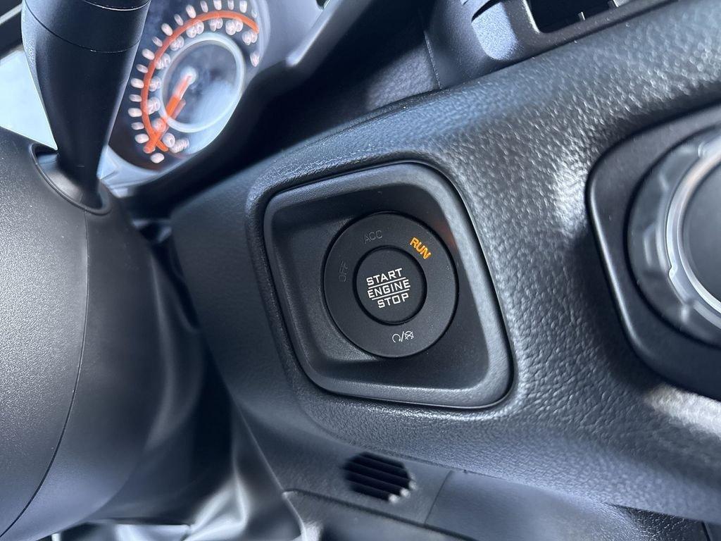 Jeep Wrangler 4-Door Sport S - Thumbnail 20