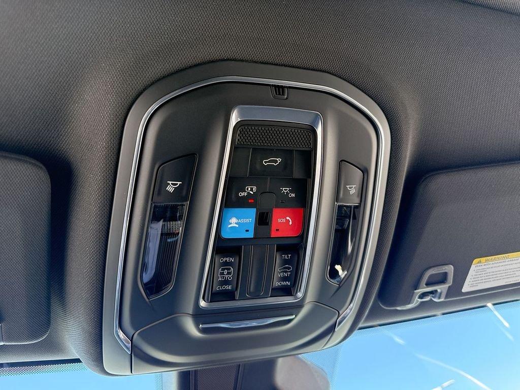 Jeep Grand Cherokee L Laredo X 4X4 - Thumbnail 15