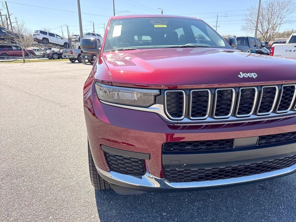 Jeep Grand Cherokee L Laredo X 4X4 - Thumbnail 10