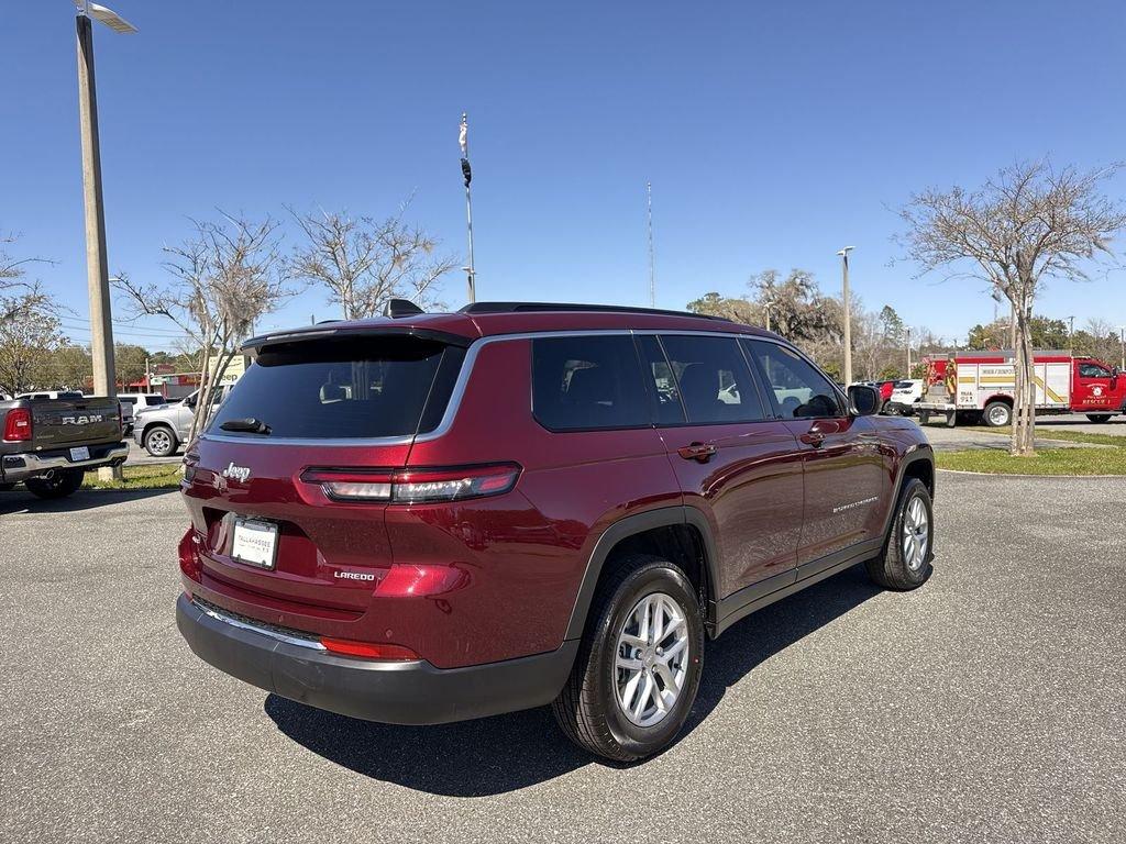 Jeep Grand Cherokee L Laredo X 4X4 - Thumbnail 4