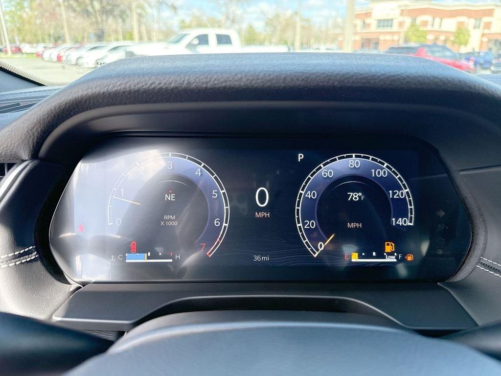 Jeep Grand Cherokee L Laredo X 4X4 - Thumbnail 16