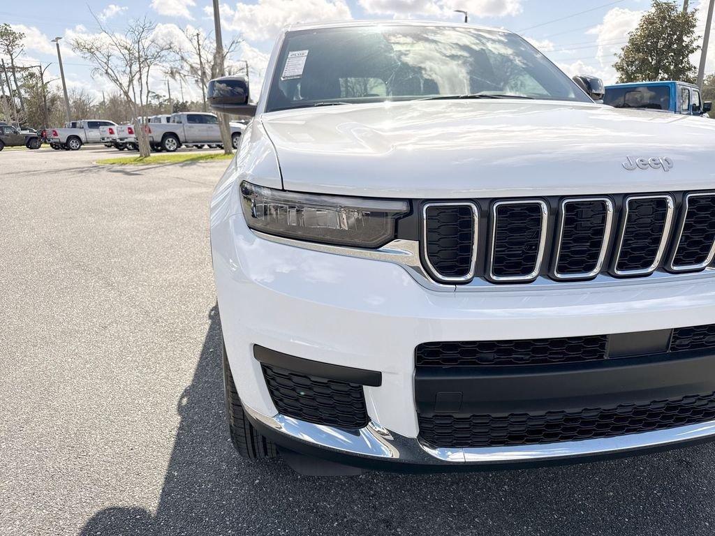 Jeep Grand Cherokee L Laredo X 4X4 - Thumbnail 9