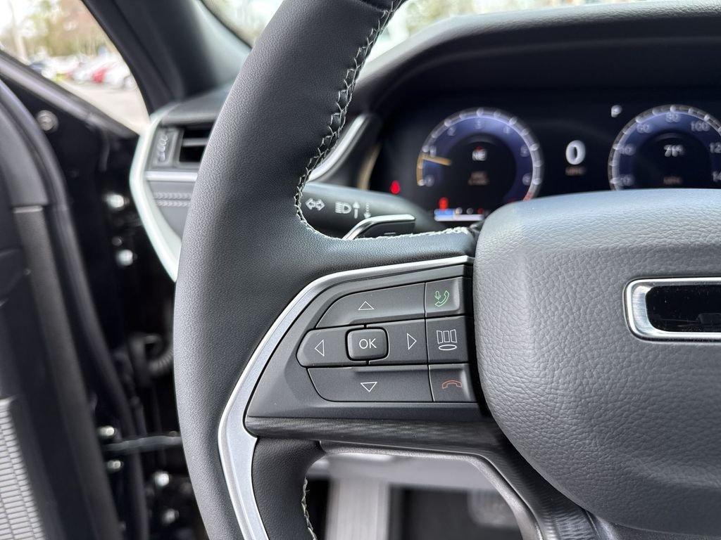 Jeep Grand Cherokee L Laredo X 4X4 - Thumbnail 16