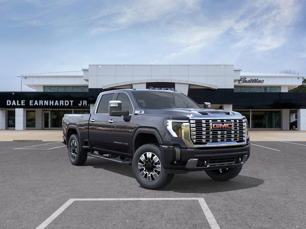 GMC Sierra 2500 Hd Denali Four Wheel Drive Crew Cab - Thumbnail 2