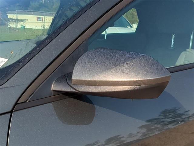 Hyundai Elantra Se Fwd 4D Sedan - Thumbnail 13