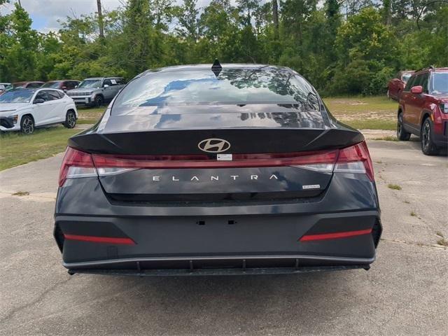 Hyundai Elantra Hybrid Blue Fwd 4D Sedan - Thumbnail 7