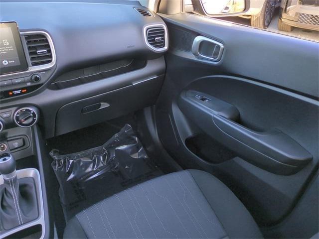 Hyundai Venue Se Fwd 4D Sport Utility - Thumbnail 17